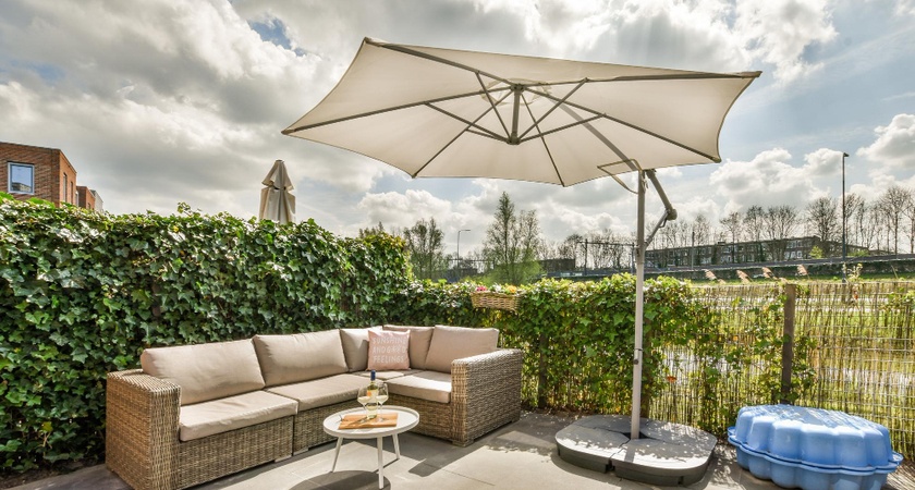 напълним и източим основата за чадър