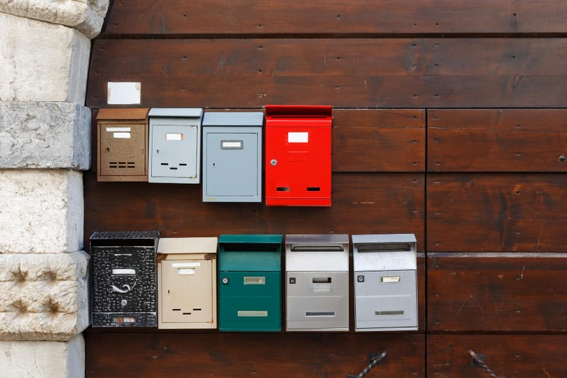 Пощенска кутия за къща