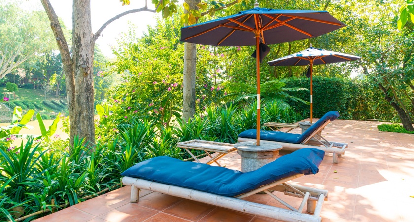 слагане на основа за чадъри