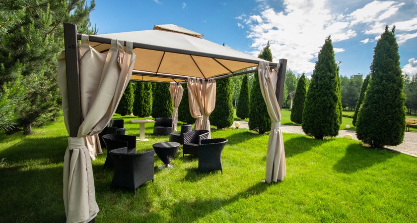 шатра от алуминий двор