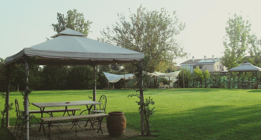 метална шатра