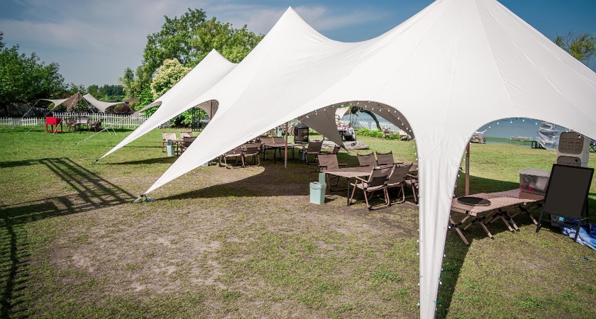 закрепване на шатра